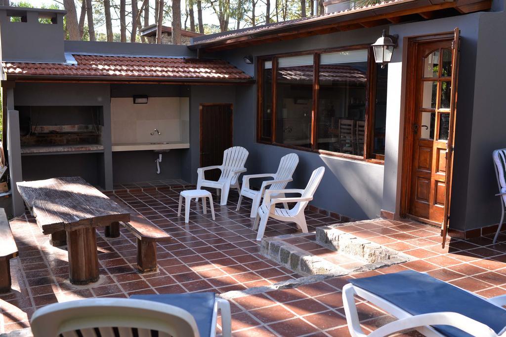 Cabanas Del Bosque Balneario Mar Azul Exterior photo